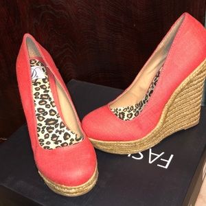 Coral wedges